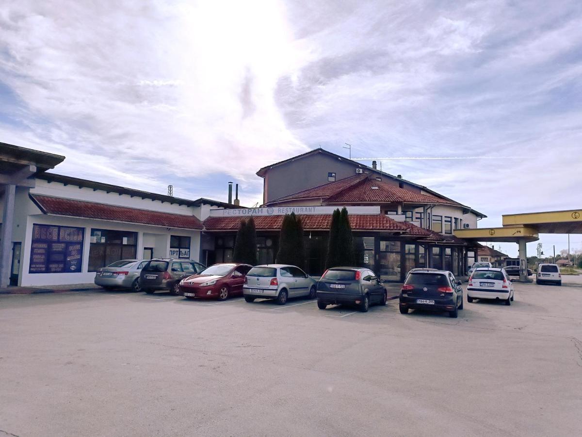 Motel Gas-Petrol Samac Bosanski Samac Εξωτερικό φωτογραφία